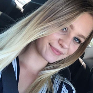 Meet your Posher, Lauren